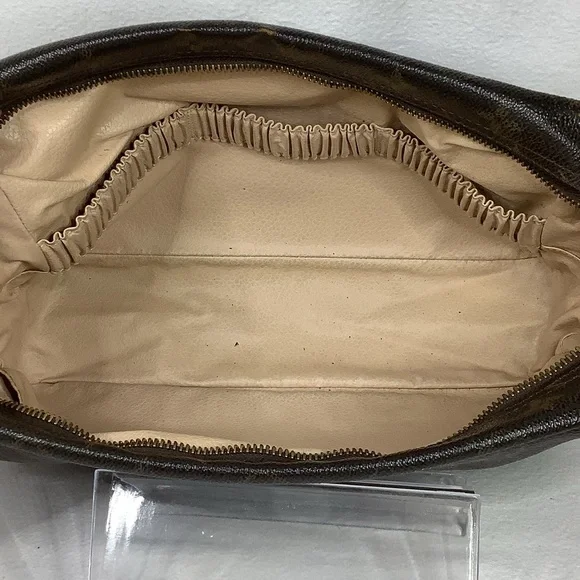 Louis Vuitton Trousse Toilette 23 - Picture 6 of 16